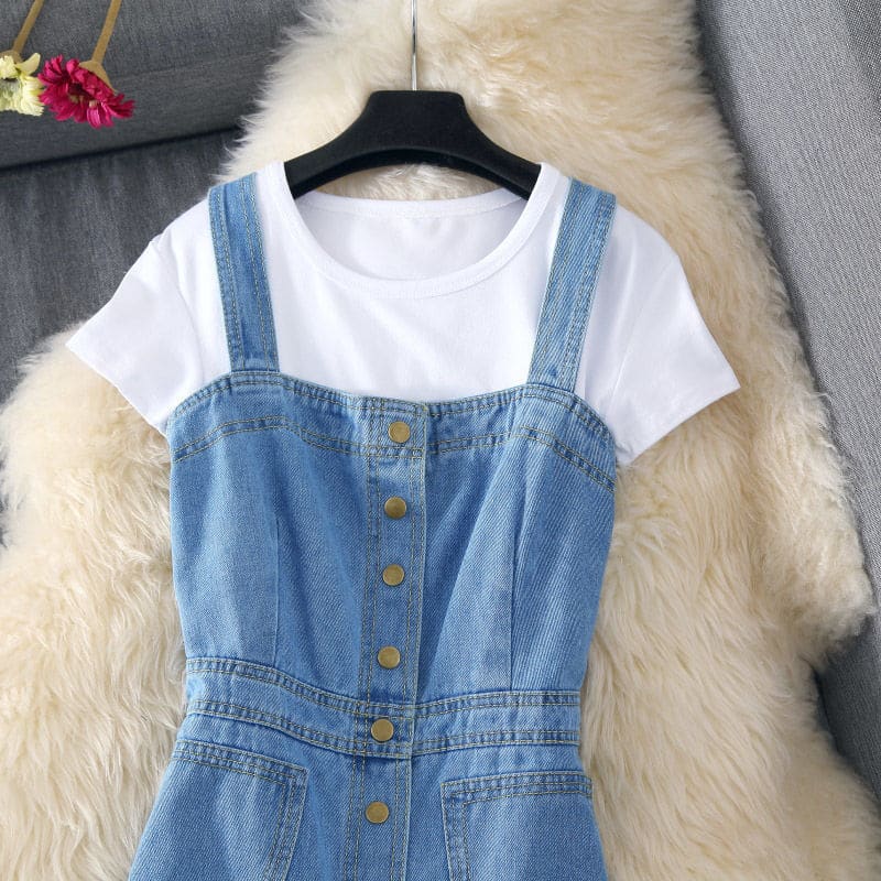 Robe salopette en jean à boutonnière 3 Robe salopette en jean à boutonnière