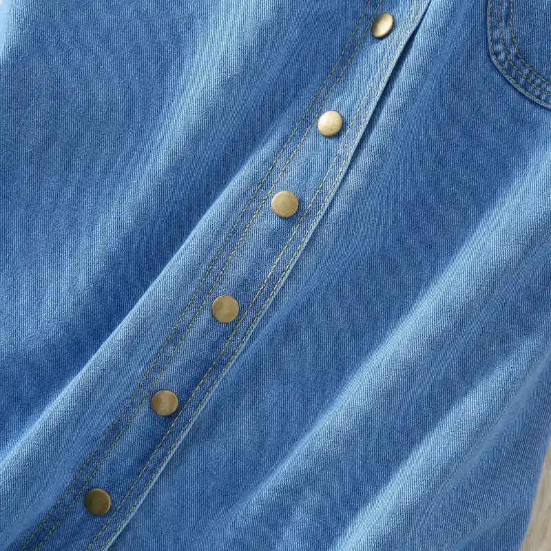 Robe salopette en jean à boutonnière